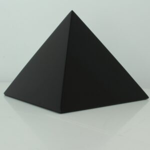 Pirámide de Obsidiana 8x8